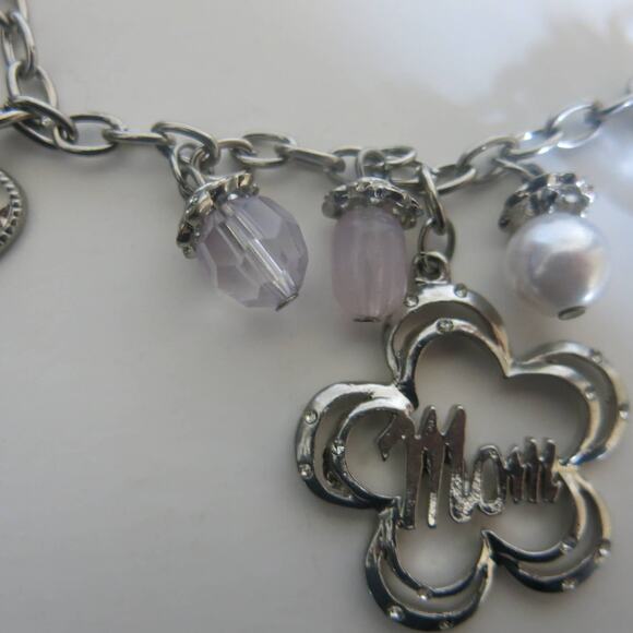 MOM Charm Necklace/Pierced Earring Set Silver Tone Mothers Day Heart "Pearls" - Picture 6 of 14